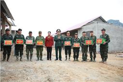 Dân vận khéo gắn kết tình quân dân